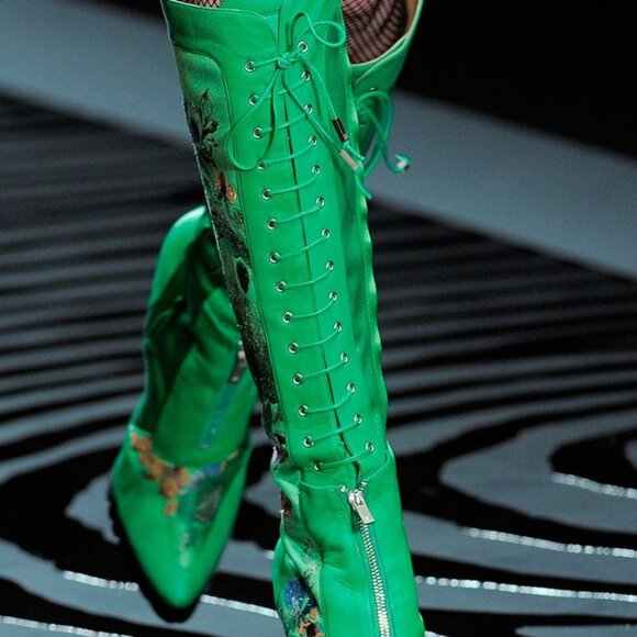 Runway Boots - Exquisite Embroidered Boots from Shiatzy Chen size 8.5/9 - Picture 15 of 16